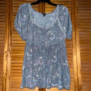 Torrid Textured Jersey Scoop Neck‎ Tiered Babydoll Short Sleeve Top 2X